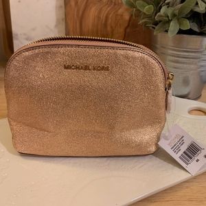 MICHAEL KORS (NWT) Leather Travel Pouch Soft Pink